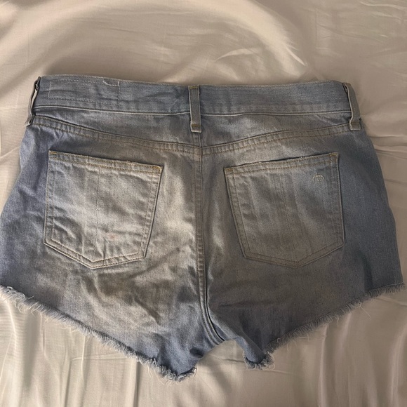 Rag & Bone Medium Blue Wash Cut Off Distressed Gunner Jean Shorts Size 26 - Picture 4 of 6